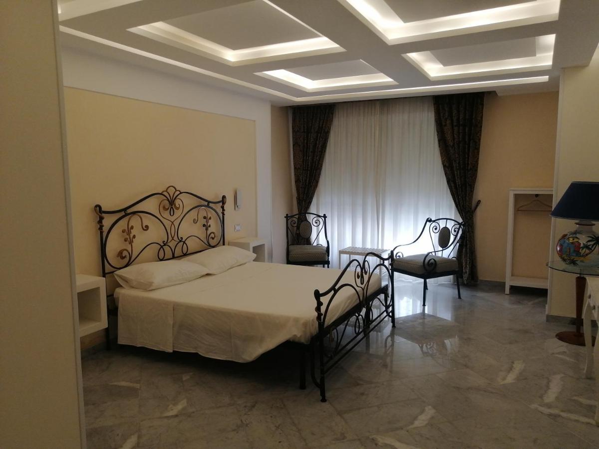 Federico 70 Zaffiro Luxury Hotel Palermo Eksteriør billede